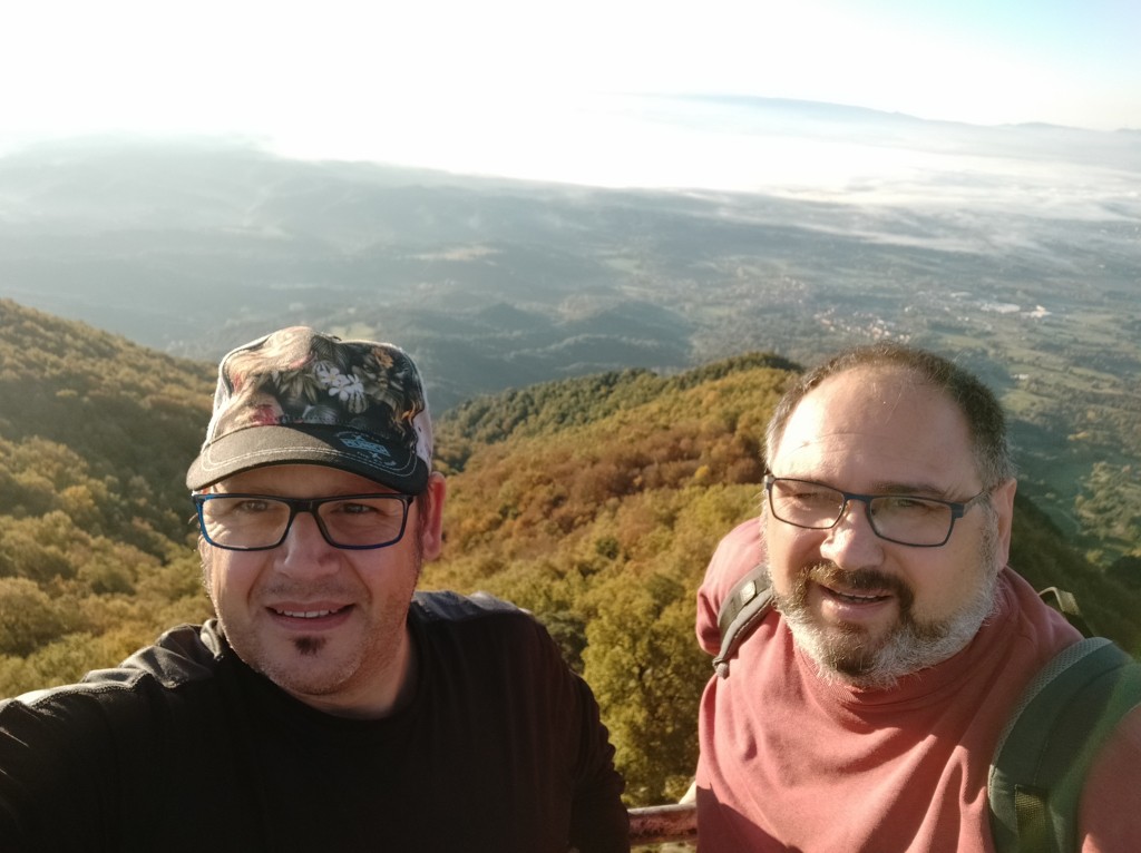 L'Albert i el Juanjo hem fet el cim!  Bellmunt,  1248 m.