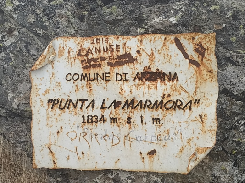 "Punta la Marmora" 1834 metri su le mare.